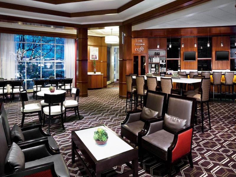 Sheraton Boston Needham Hotel Екстериор снимка