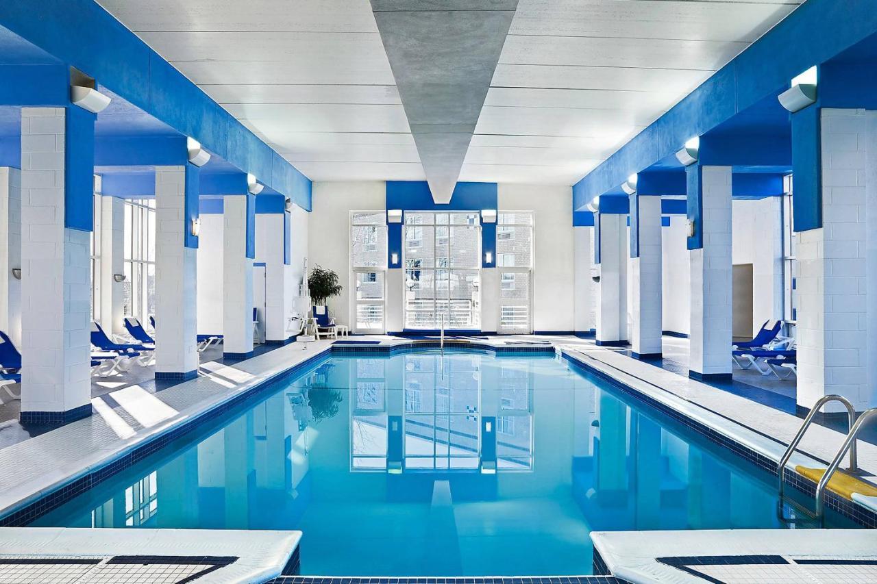 Sheraton Boston Needham Hotel Екстериор снимка